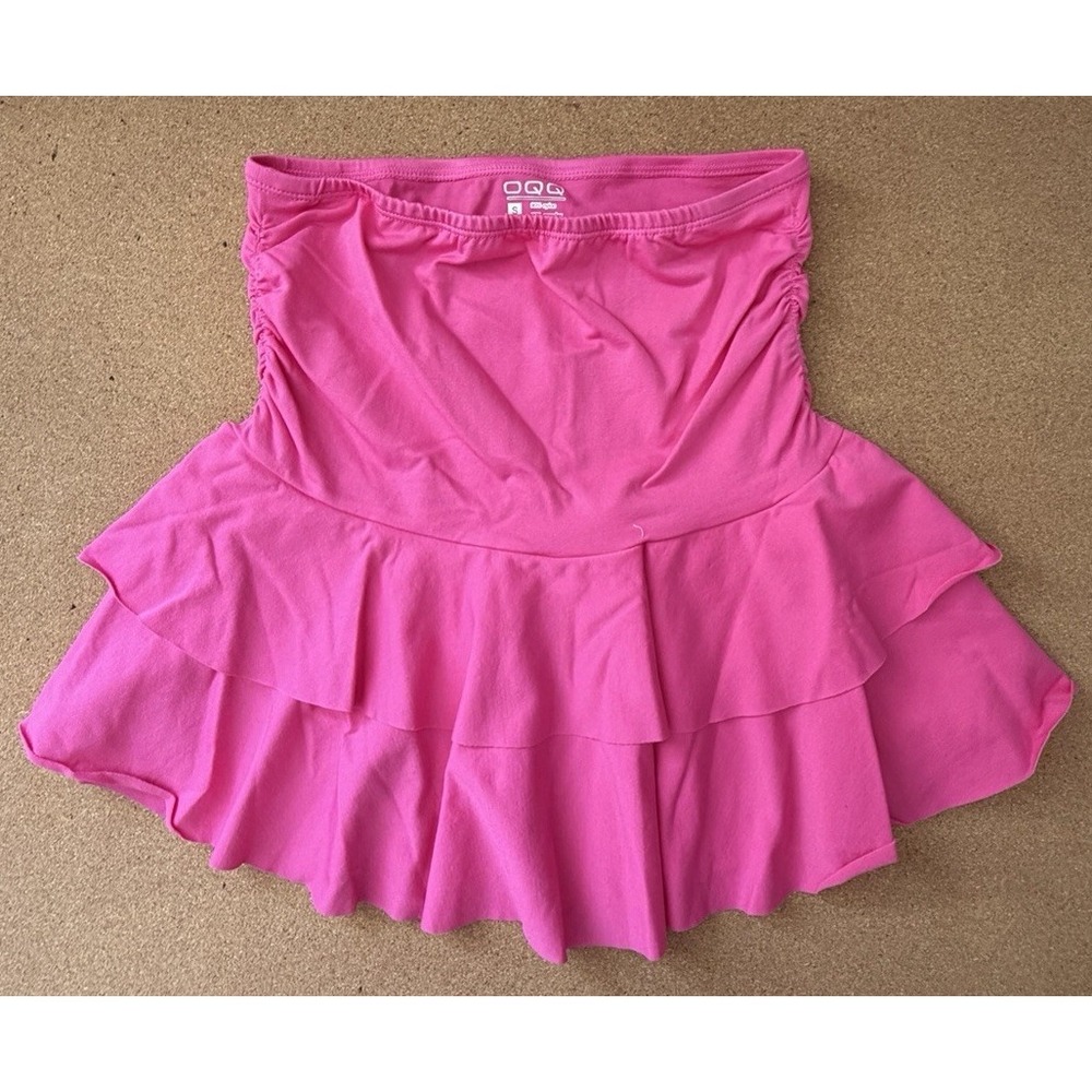 OQQ Bright Pink High Waisted Ruffle Skirt NWOT Size S Golf Athleisure‎